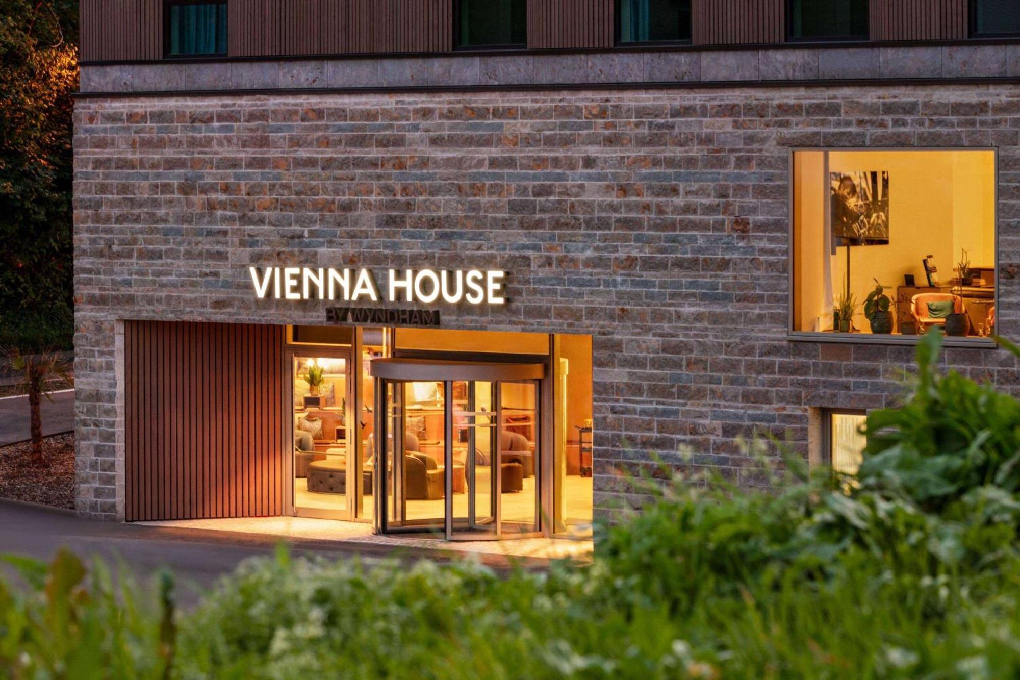 Vienna House By Wyndham Mq Kronberg Kronberg im Taunus Exteriér fotografie